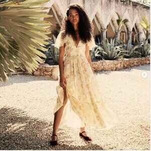 DÔEN Tarragon Floral Maxi Dress NWT Size M Yellow Prairie Flutter Sleeve